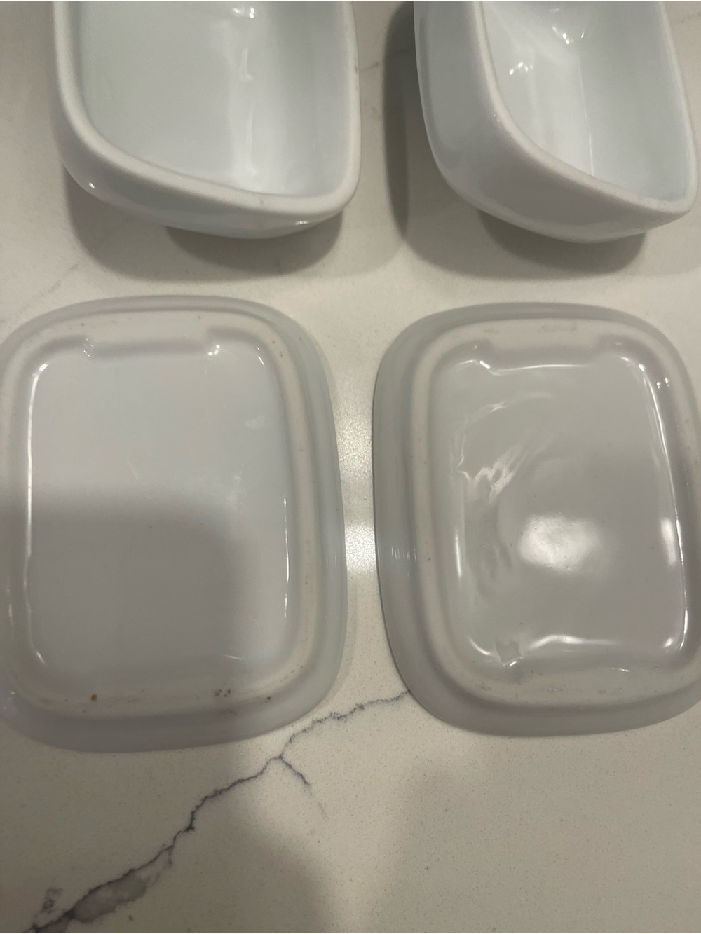 Set of 2 small Vintage White Ceramic Butter Dishes with Lids - Picture 5 of 7
